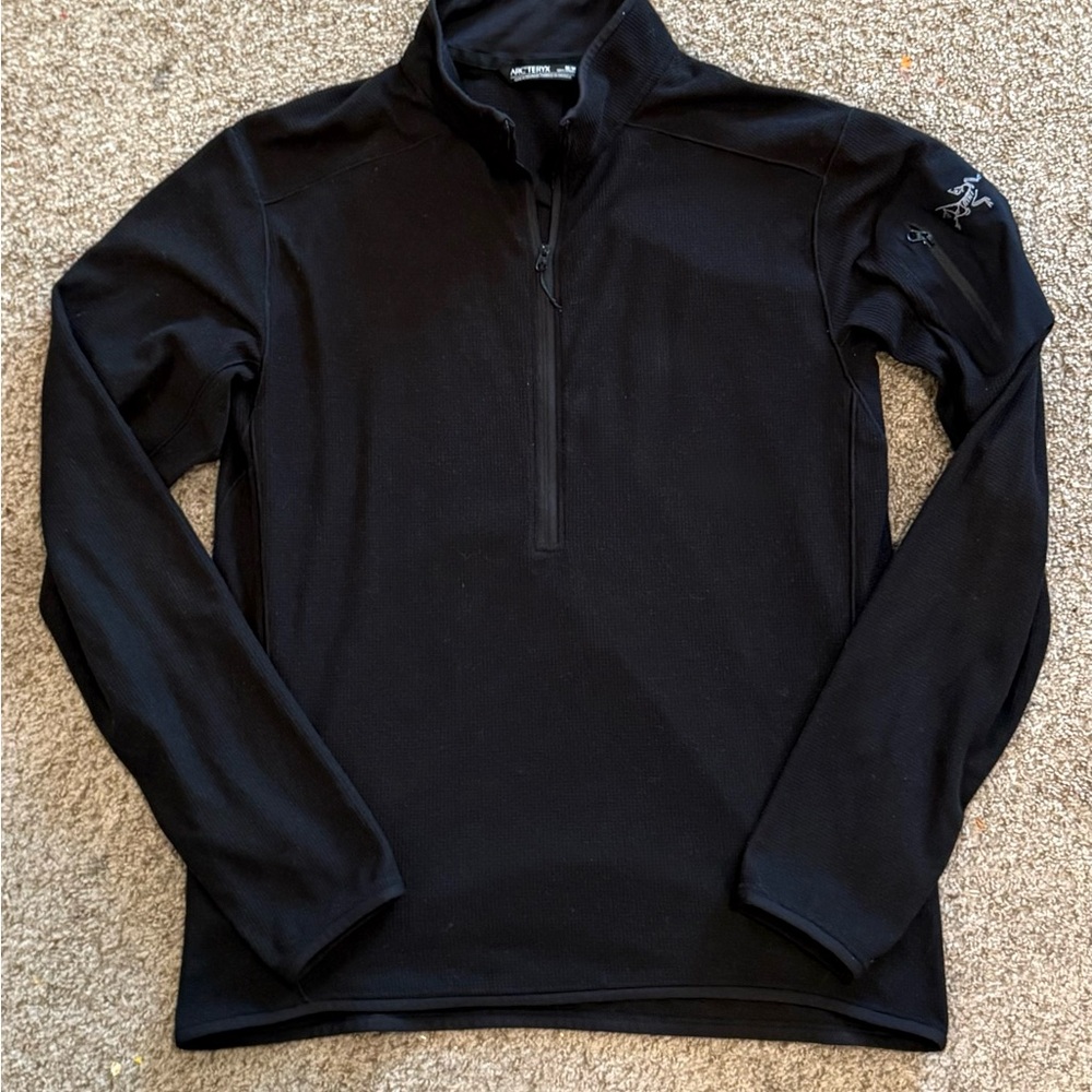 Mens medium Arc'teryx Black Half-Zip Thermal Pullover